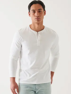 Iconic Pima Stretch Henley - White