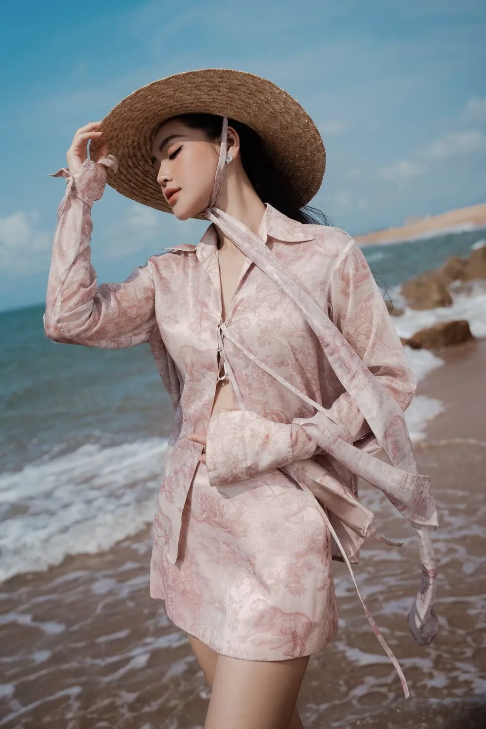 Neli Straight Long Sleeved Organza Shirt