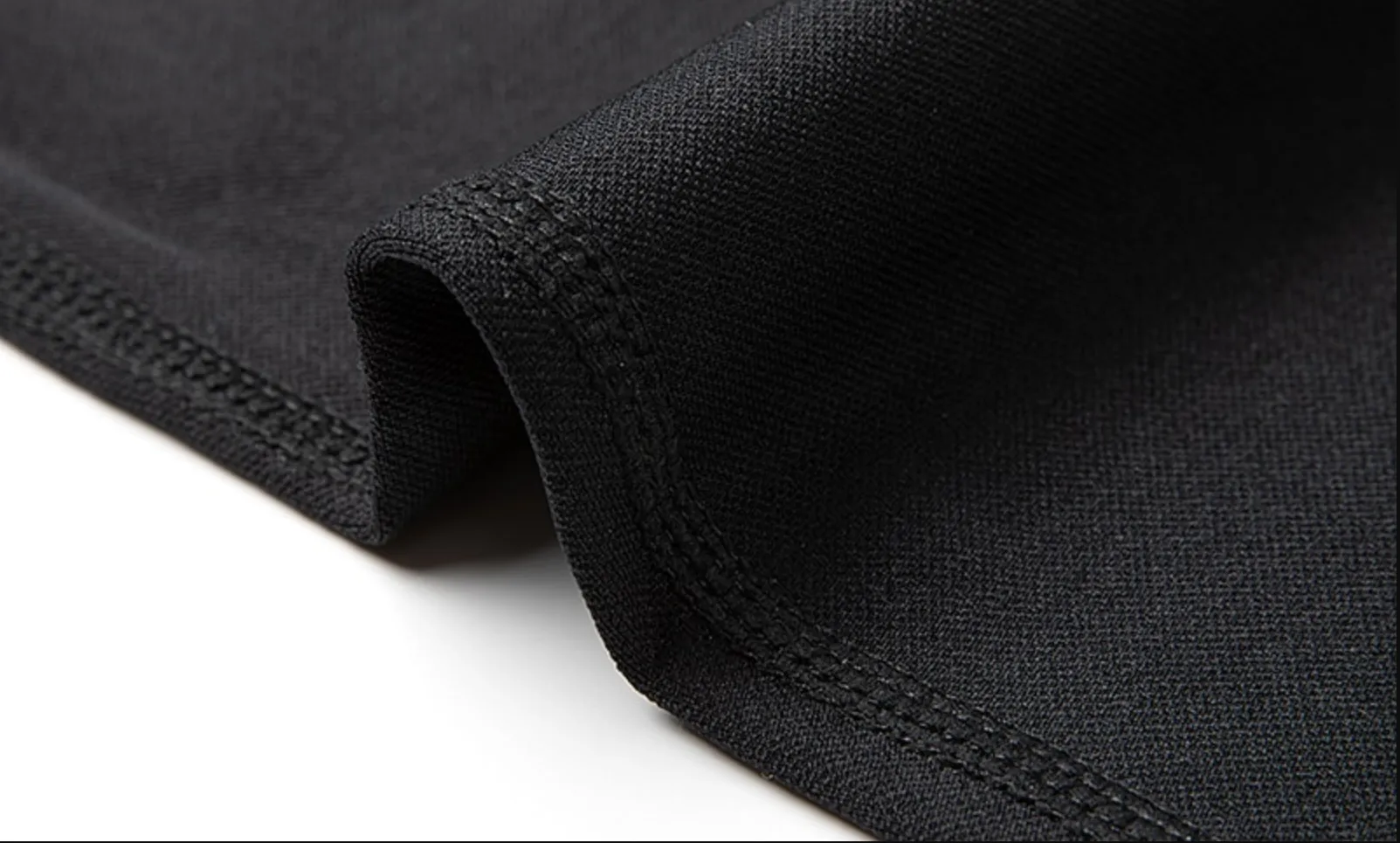 Sculpting Compression Leggings in Black