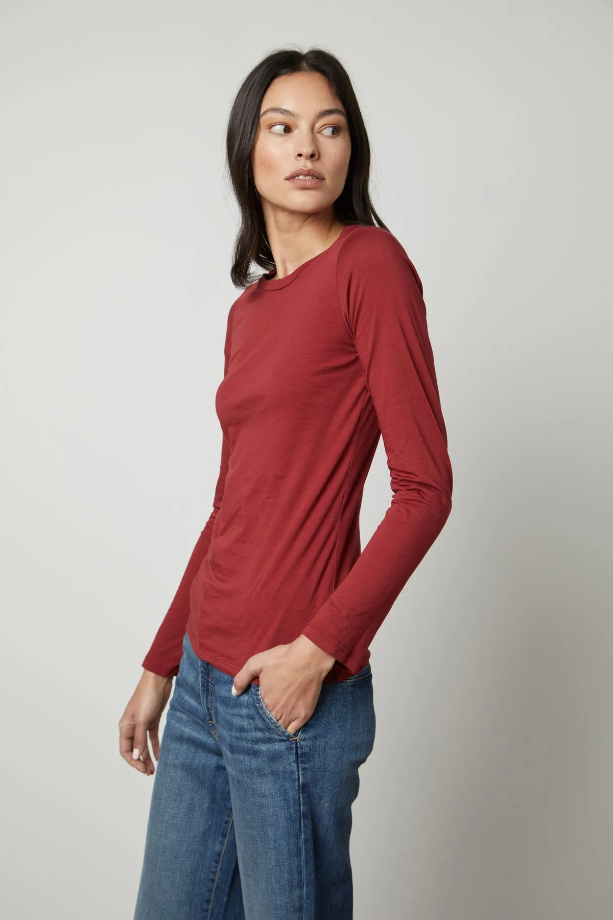 ZOFINA GAUZY WHISPER FITTED CREW NECK TEE
