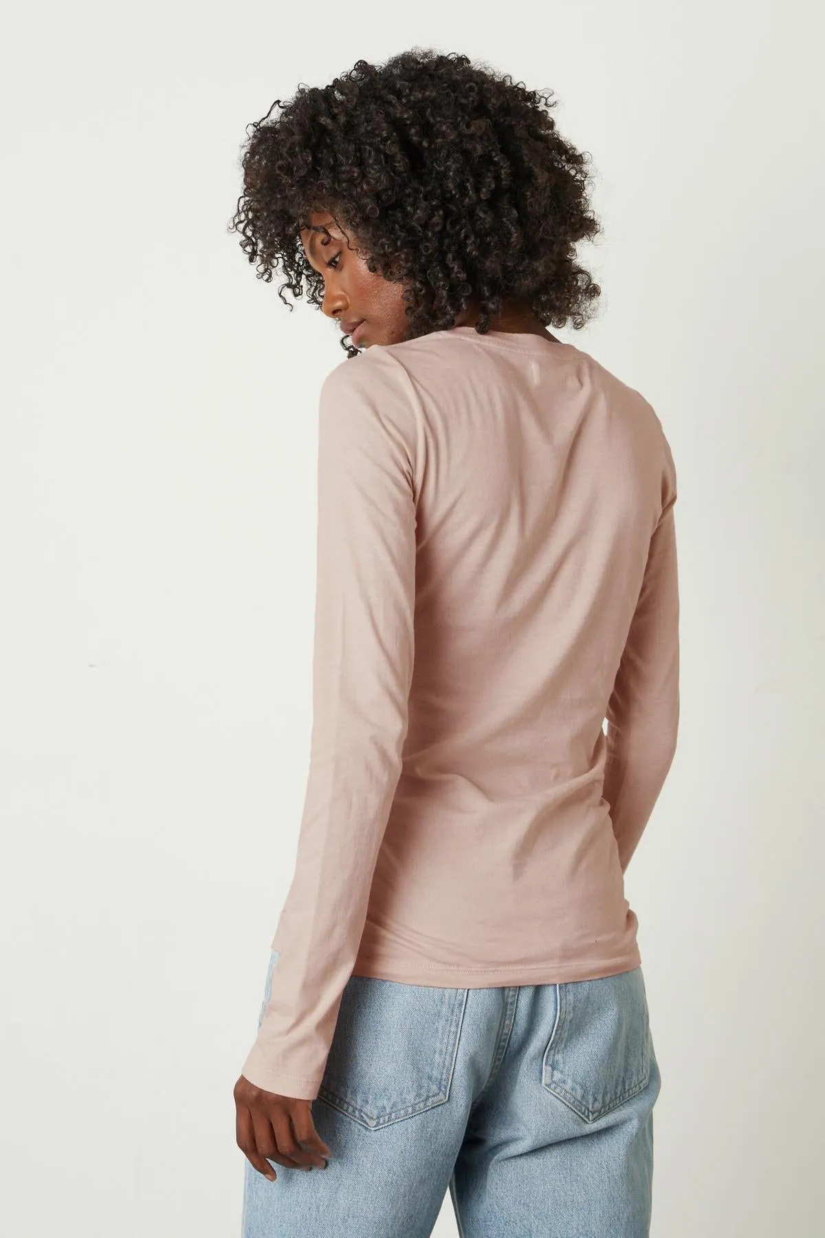 ZOFINA GAUZY WHISPER FITTED CREW NECK TEE